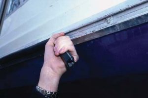 Removing Boat Rub Rail